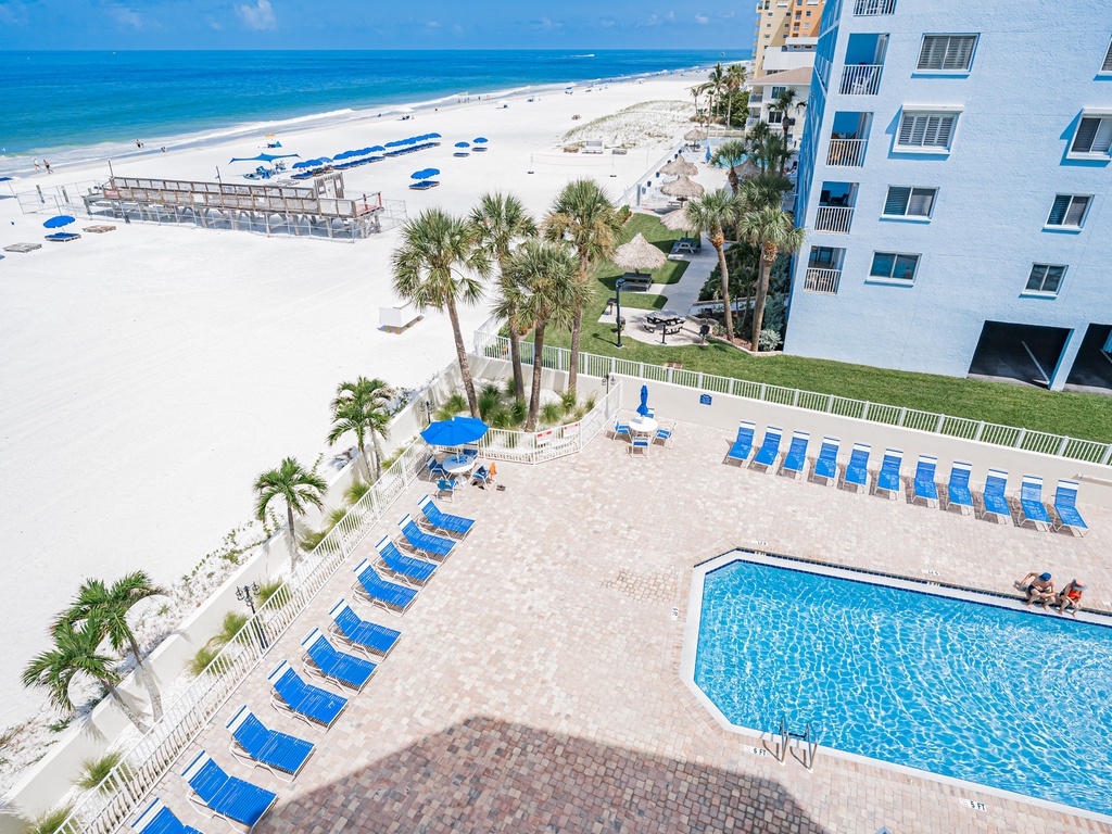 JC Resorts Beach Palms 409 Balcony Indian Shores-4(2048 Pixels)5