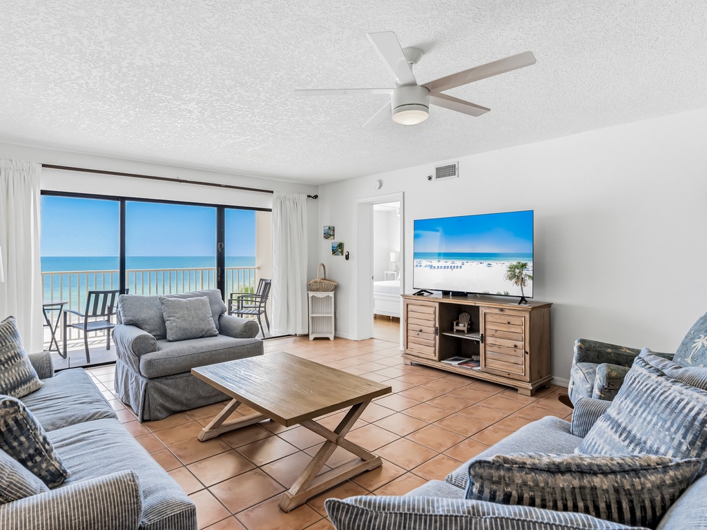 JC Resorts Beach Palms 408 Living Room Indian Shores-2(2048 Pixels)11
