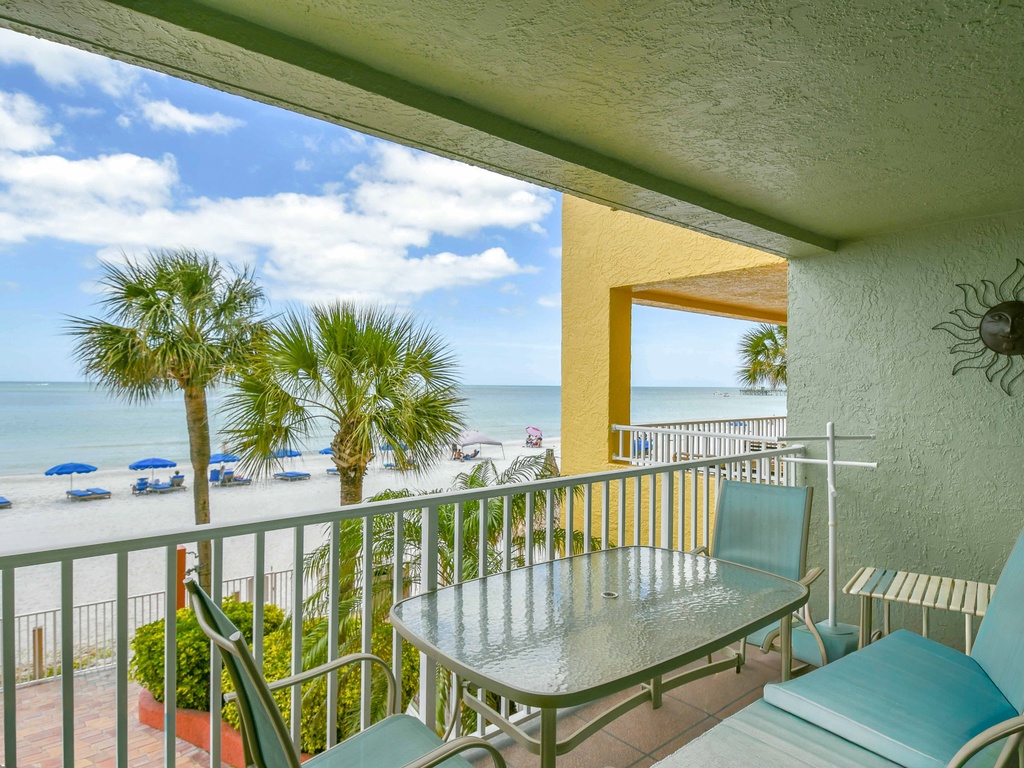 2 JCResortsRamSea106Balcony2NRedingtonBeach-9