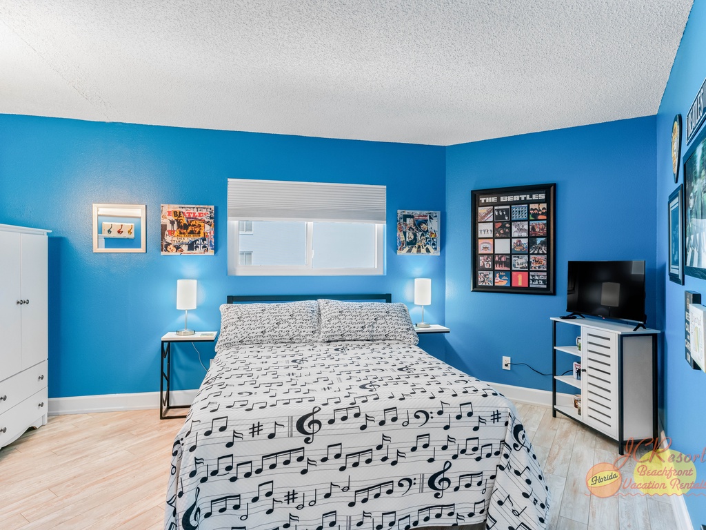 Beach Palms 409 3rd bedroom