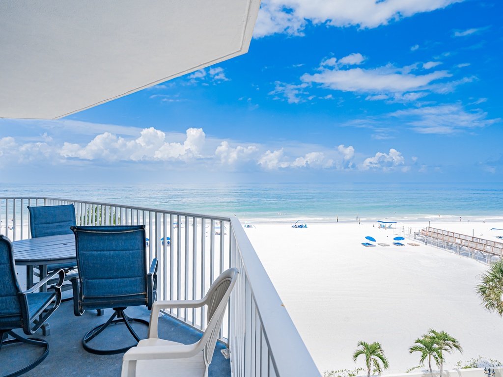 Beach Palms 409