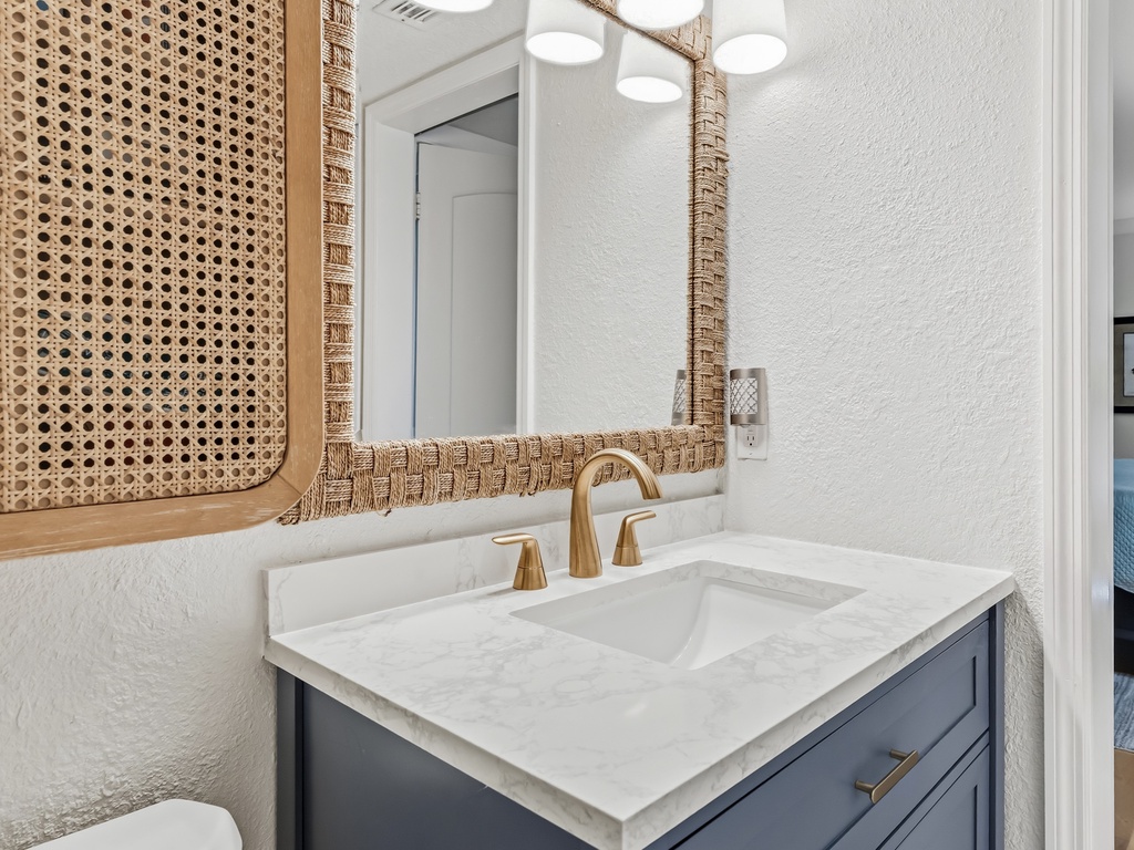 JC Resorts Sand Dollar 304 Bathroom 2 Indian Shores-1(2048 Pixels)11