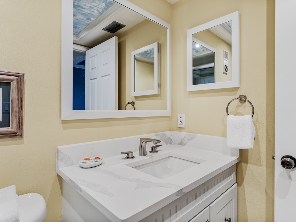 JC Resorts Sand Dollar 311 Bathroom 1 Indian Shores-2(2048 Pixels)26