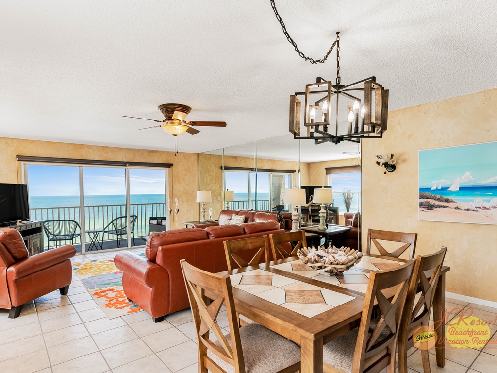 Sea Oats 501 Dining room