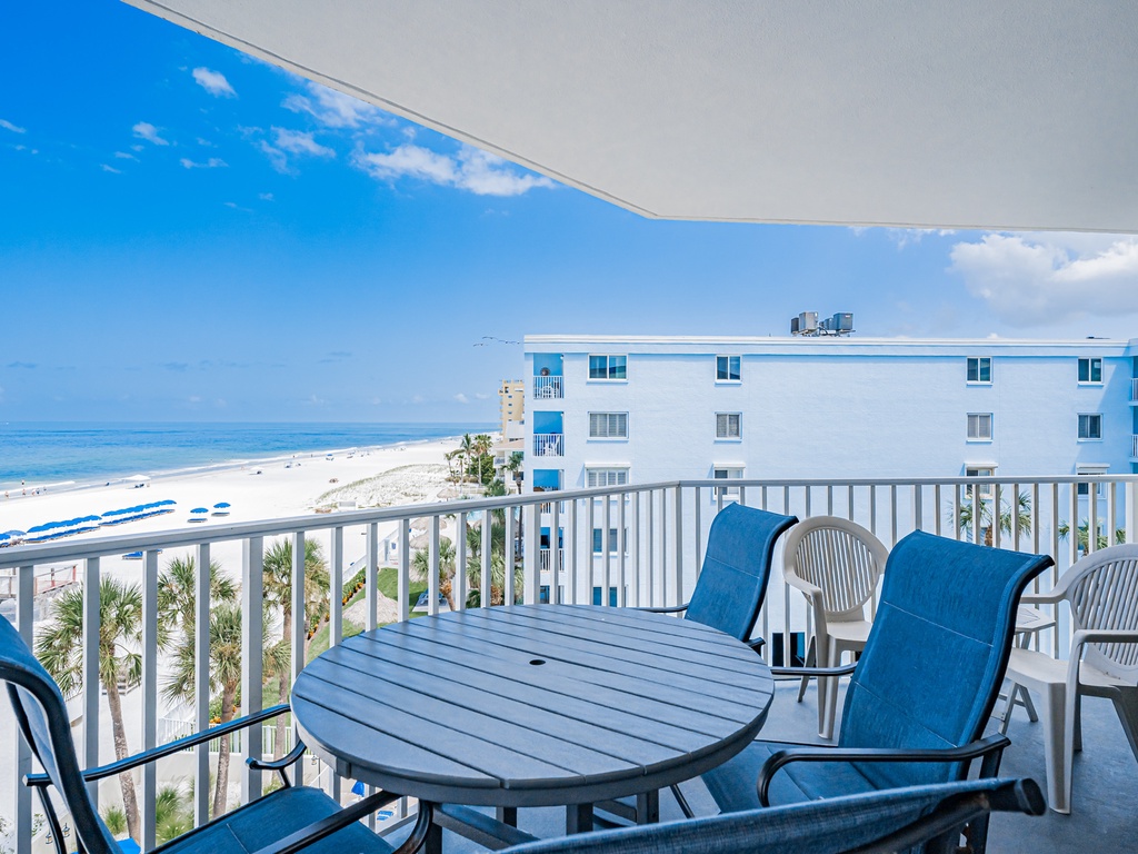 JC Resorts Beach Palms 409 Balcony Indian Shores-9(2048 Pixels)8