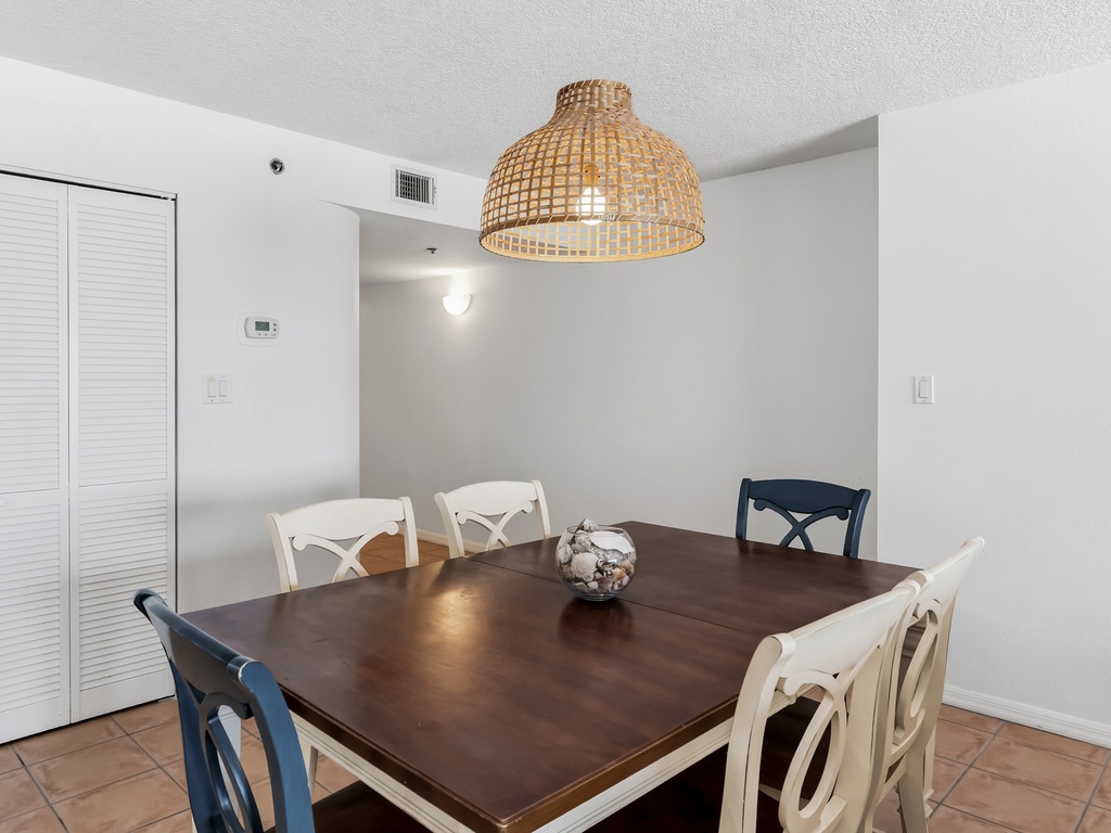 JC Resorts Beach Palms 408 Dining Room Indian Shores-1(2048 Pixels)12