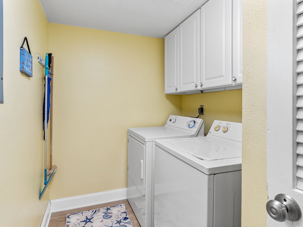 JC Resorts Sand Dollar 510 Laundry Indian Shores-1(2048 Pixels)38