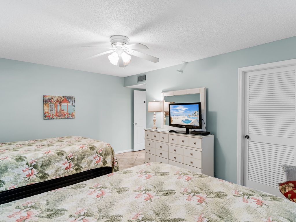 JC Resorts Sand Dollar 309 Bedroom 1 Indian Shores-4(2048 Pixels)22