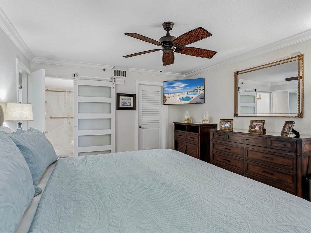 JC Resorts Sand Dollar 304 Bedroom 2 Indian Shores-4(2048 Pixels)8