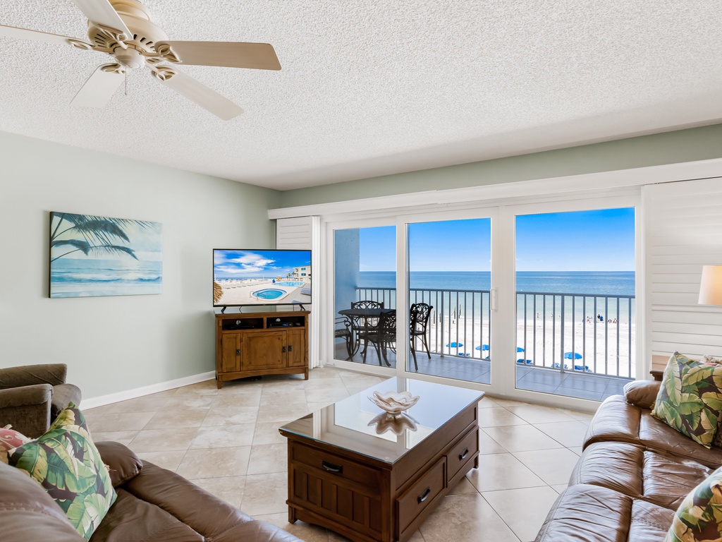 JC Resorts Sand Dollar 309 Living Room Indian Shores-2(2048 Pixels)12
