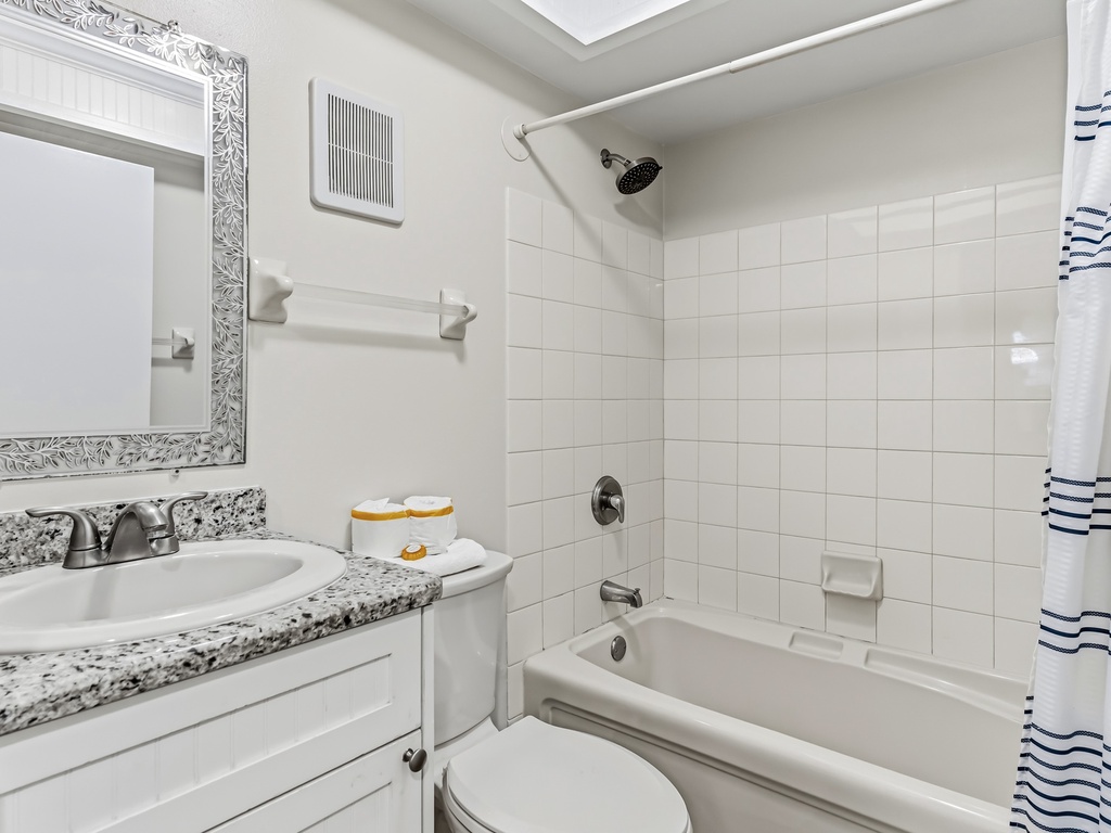 JC Resorts Hamilton House 302 Bathroom 2 Indian Rocks Beach-1(2048 Pixels)28