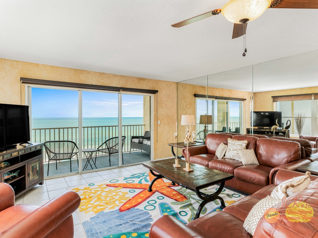 Sea Oats 501 Living room