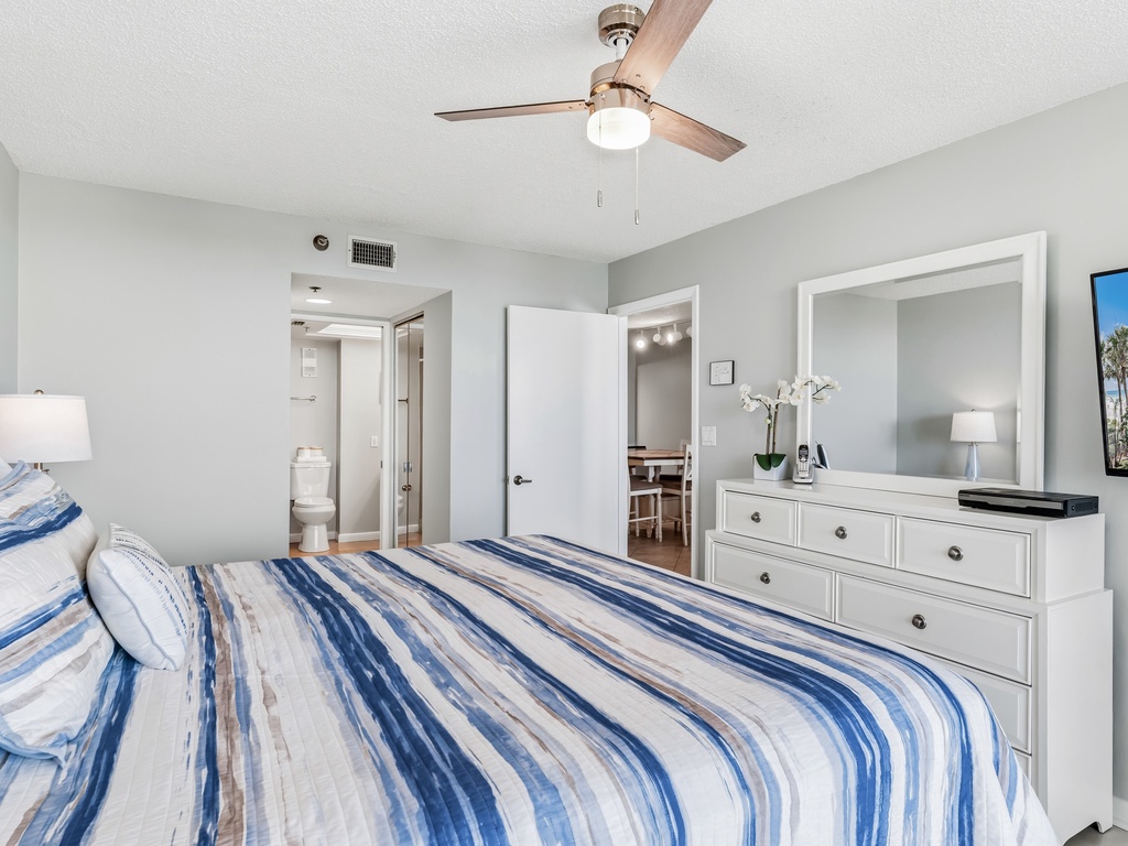 JC Resorts Hamilton House Bedroom 1 Indian Rocks Beach-4(2048 Pixels)20