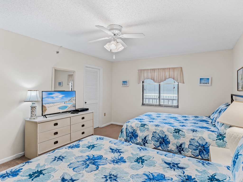 JC Resorts Sand Dollar 409 Bedroom 1 Indian Shores-2(2048 Pixels)23