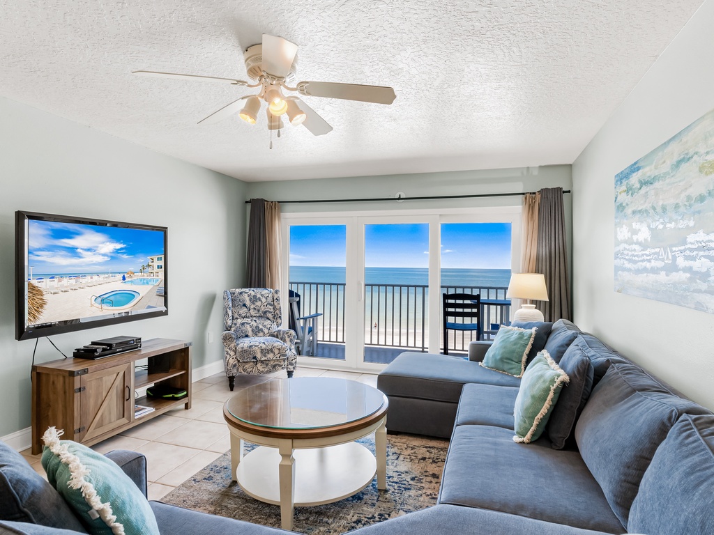 JC Resorts Sand Dollar 403 Living Room Indian Shores-2(2048 Pixels)10