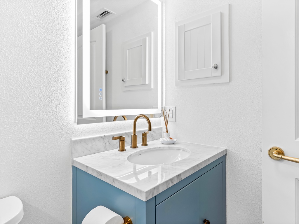 JC Resorts Sand Dollar 406 Bathroom 1 Indian Shores-2(2048 Pixels)24