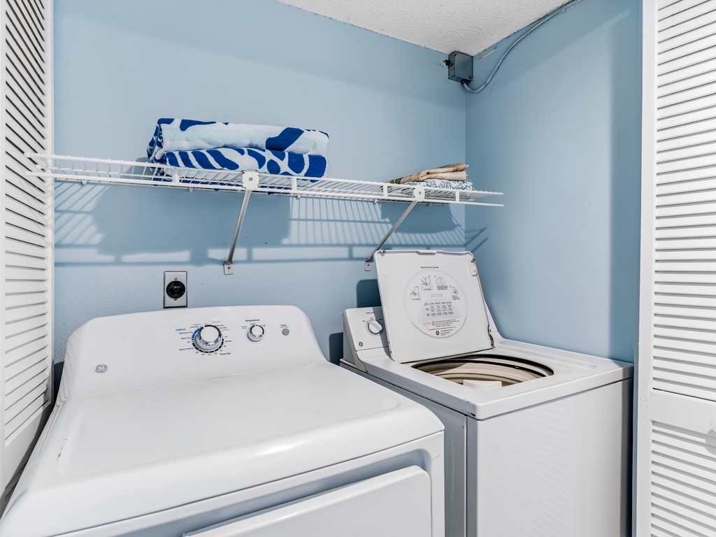 JC Resorts Sand Dollar 511 Laundry Indian Shores-1(2048 Pixels)34