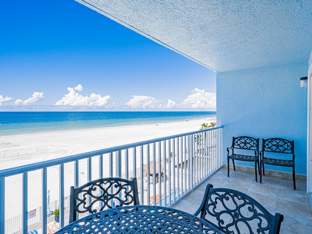 JC Resorts Sand Dollar 309 Balcony Indian Shores-7(2048 Pixels)7