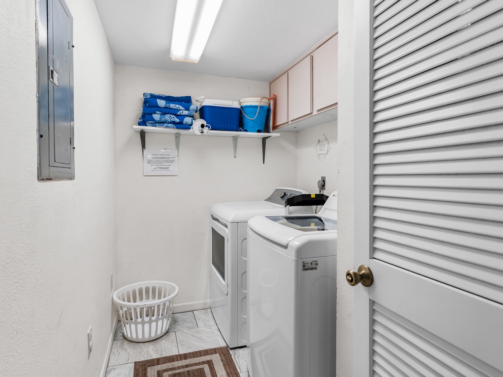 JC Resorts Sand Dollar 407 Laundry Indian Shores-1(2048 Pixels)39