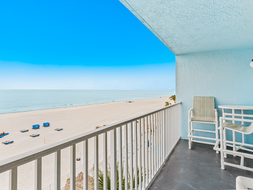 JC Resorts Sand Dollar 406 Balcony Indian Shores-6(2048 Pixels)6