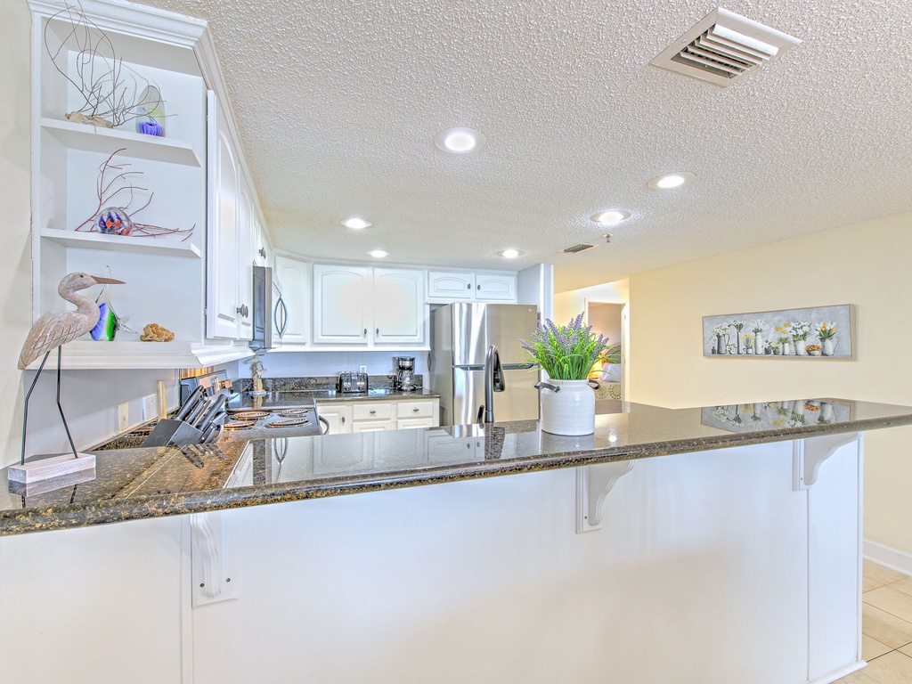 JC Resorts Redington Shores Sea Oats 106 Kitchen 4