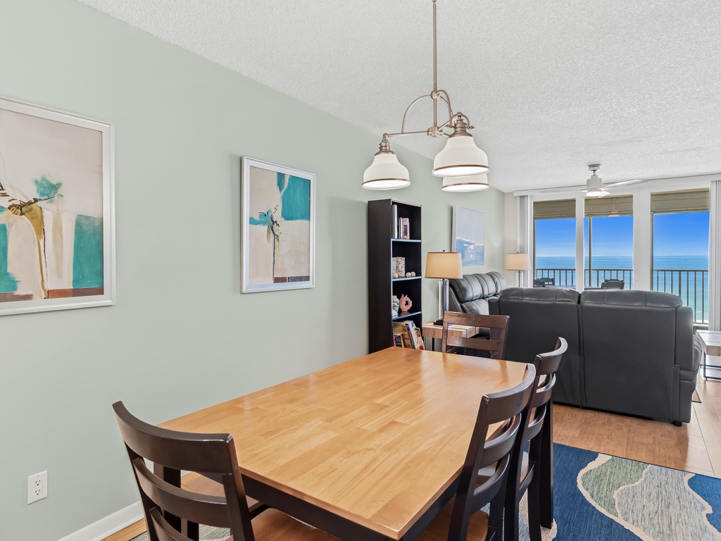 JC Resorts Hamilton House 302 Dining Room Indian Rocks Beach-3(2048 Pixels)14