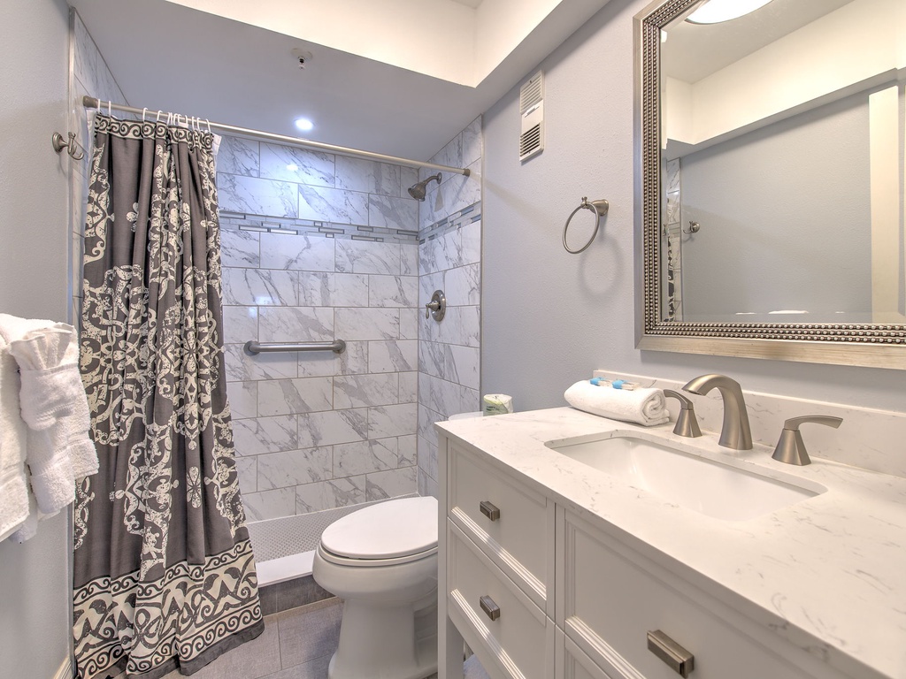 30-web-or-mls-JCResorts Ram Sea RS409 Bed 2 N Redington Shores-3