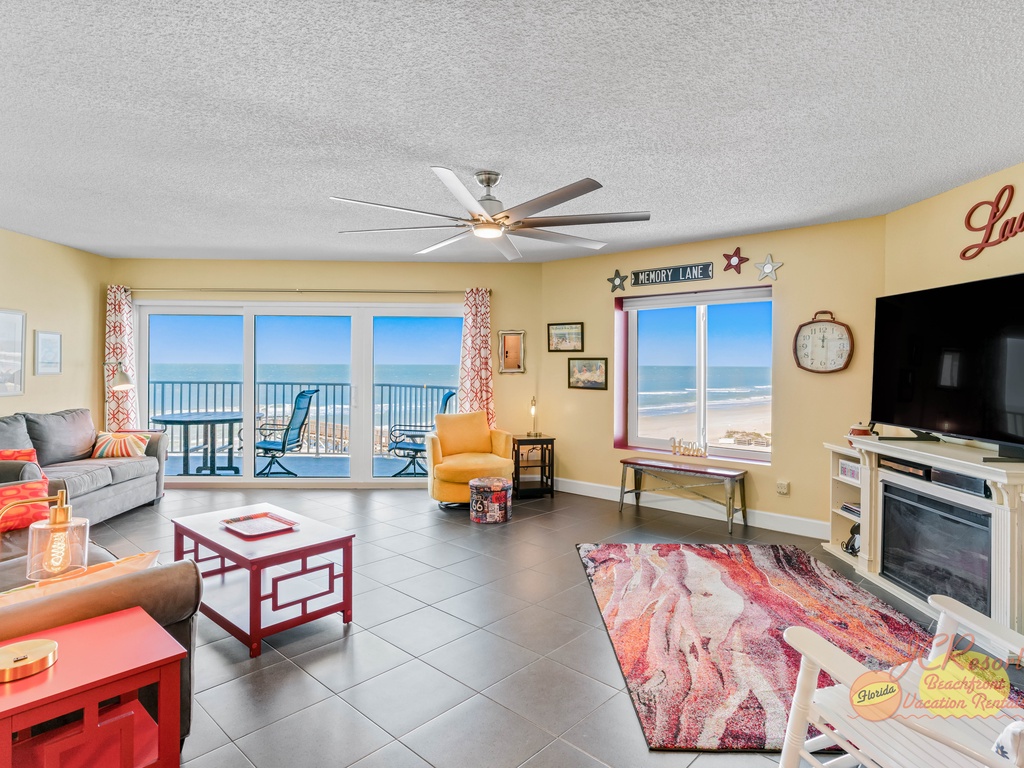 Beach Palms 409 living room