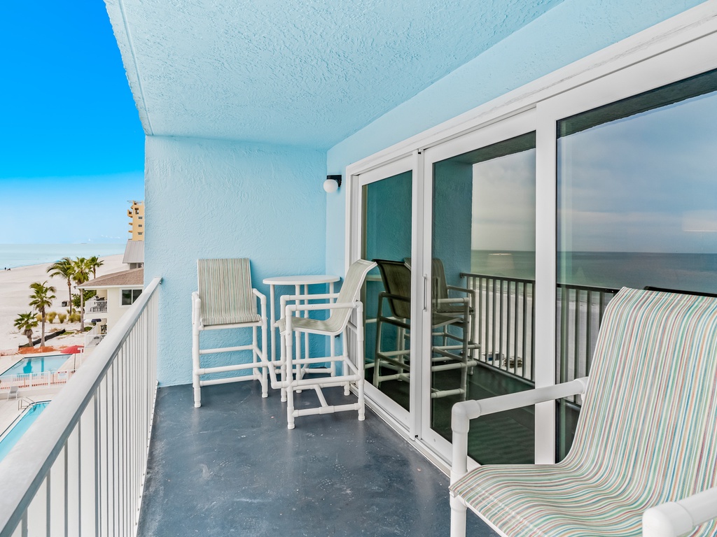 JC Resorts Sand Dollar 406 Balcony Indian Shores-7(2048 Pixels)5