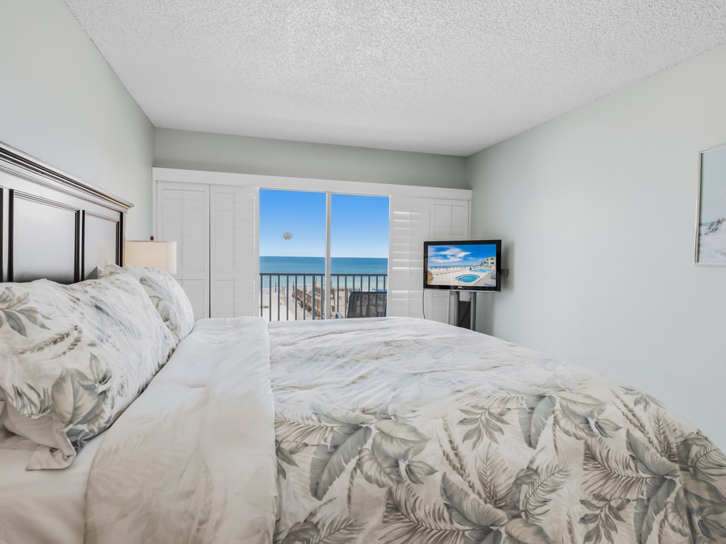 JC Resorts Sand Dollar 203 Bedroom 1 Indian Shores-2(2048 Pixels)24
