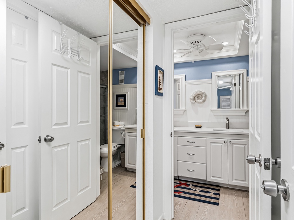 JC Resorts Sand Dollar 210 Bedroom 2 Indian Shores-5(2048 Pixels)34
