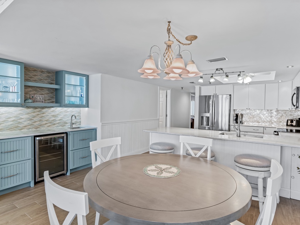 JC Resorts Sand Dollar 510 Dining Room Indian Shores