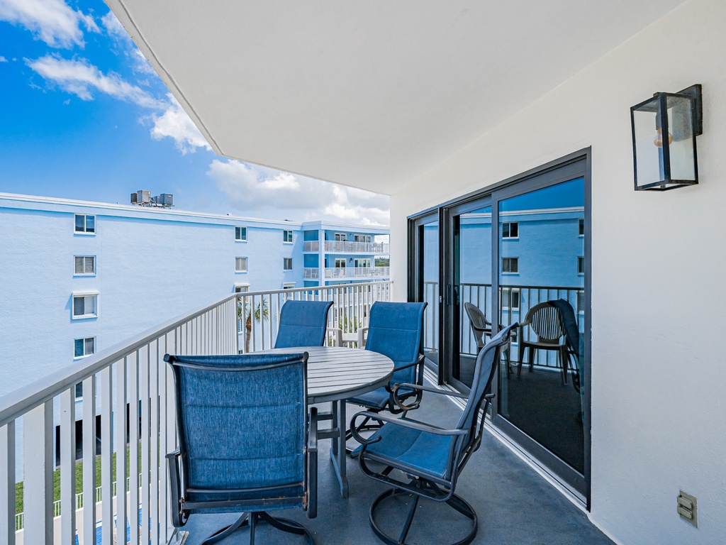 JC Resorts Beach Palms 409 Balcony Indian Shores-8(2048 Pixels)7