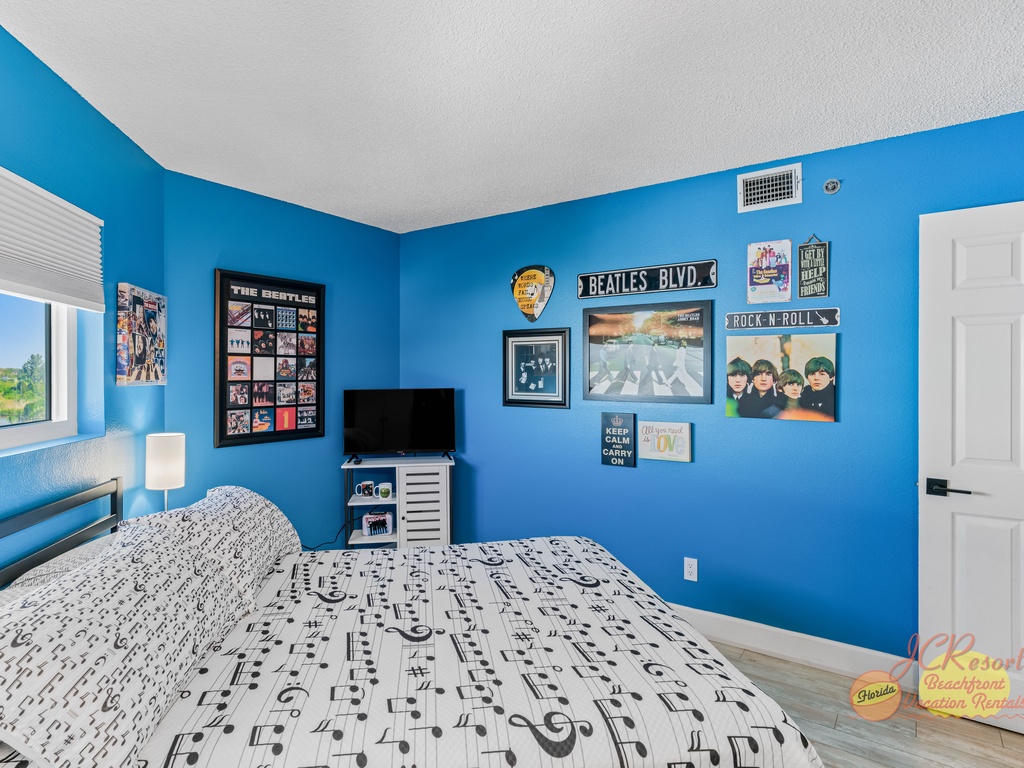 Beach Palms 409 3rd bedroom