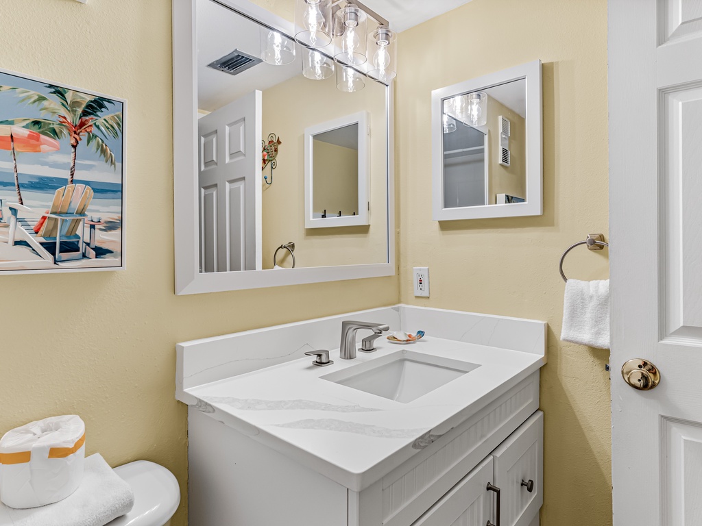 JC Resorts Sand Dollar 311 Bathroom 2 Indian Shores-2(2048 Pixels)31