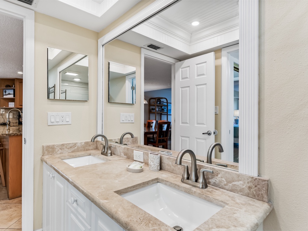 Sand Dollar 212 at JC Resorts