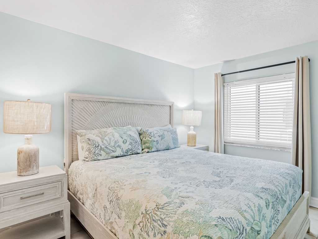 JC Resorts Sand Dollar 403 Bedroom 3 Indian Shores-1(2048 Pixels)35