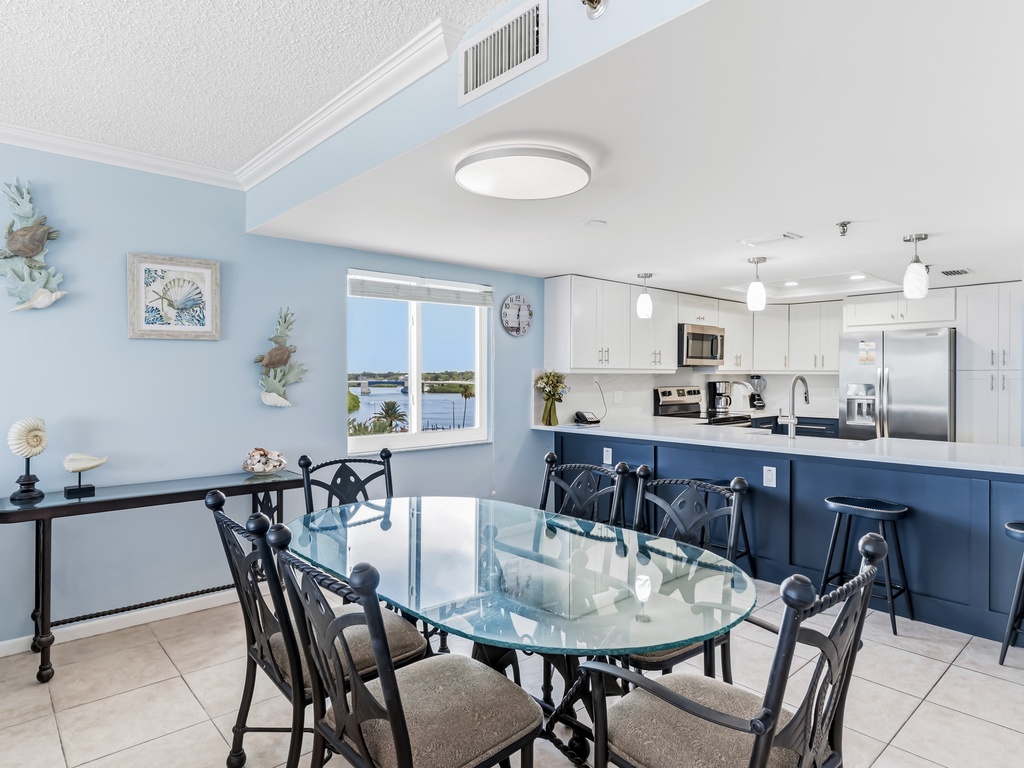 JC Resorts Sand Dollar 511 Dining Room Indian Shores-1(2048 Pixels)16