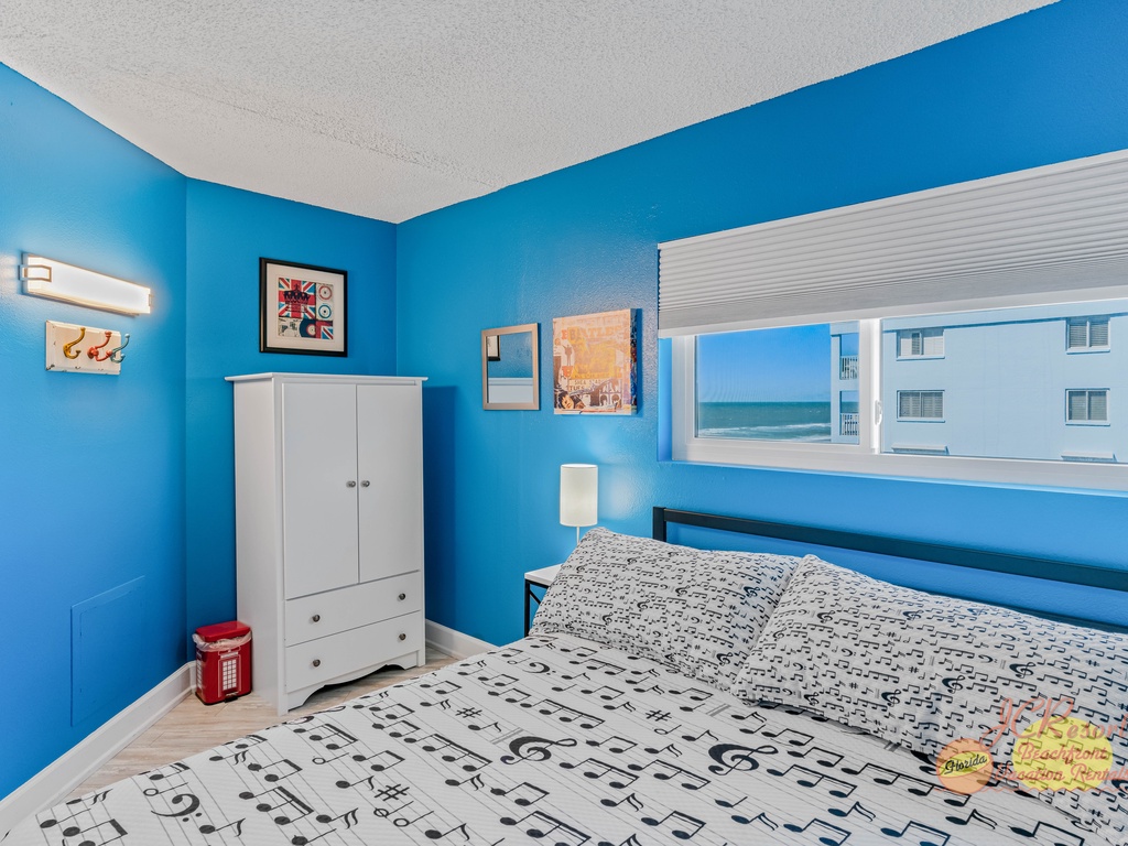 Beach Palms 409 3rd bedroom