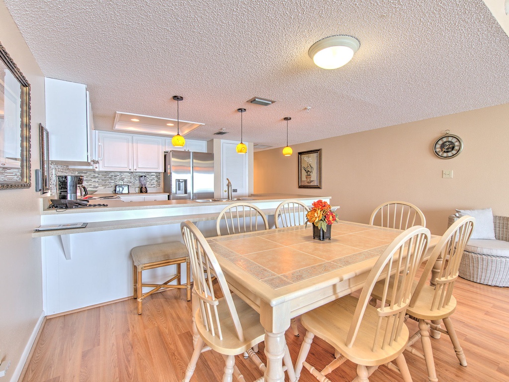 12 -web-or-mls-JCResorts RS408 Dining Room Redington Shores-1