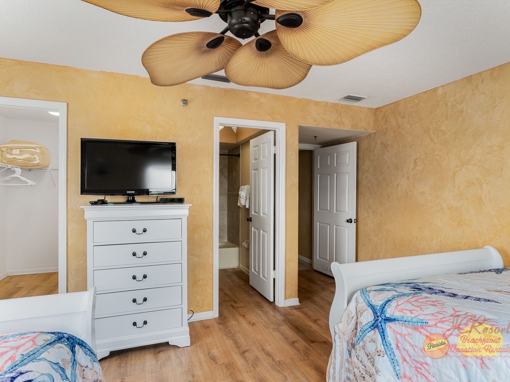 Sea Oats 501 Guest bedroom