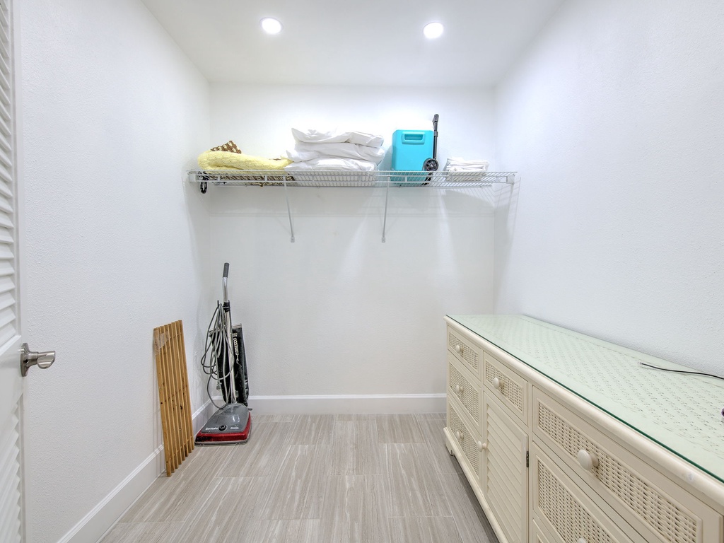 33-web-or-mls-JCResorts Ram Sea RS107 Bed 2 N Redington Shores-4