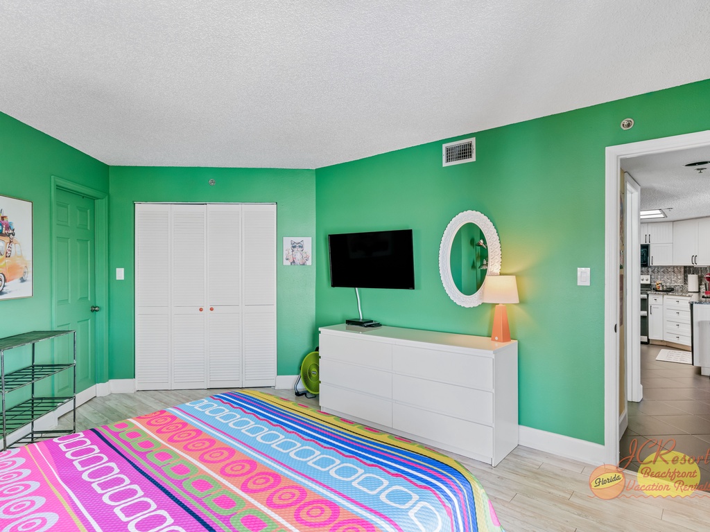 Beach Palms 409 2rd bedroom