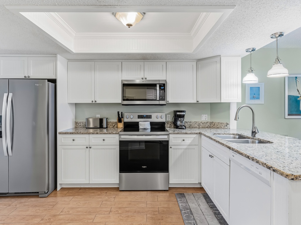 JC Resorts Hamilton House 302 Kitchen Indian Rocks Beach-3(2048 Pixels)16
