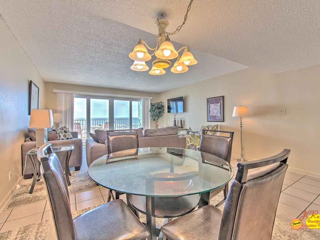 41-web-or-mls-JCResorts Ram Sea RS102 Dining Room N Redington Shores-3-15