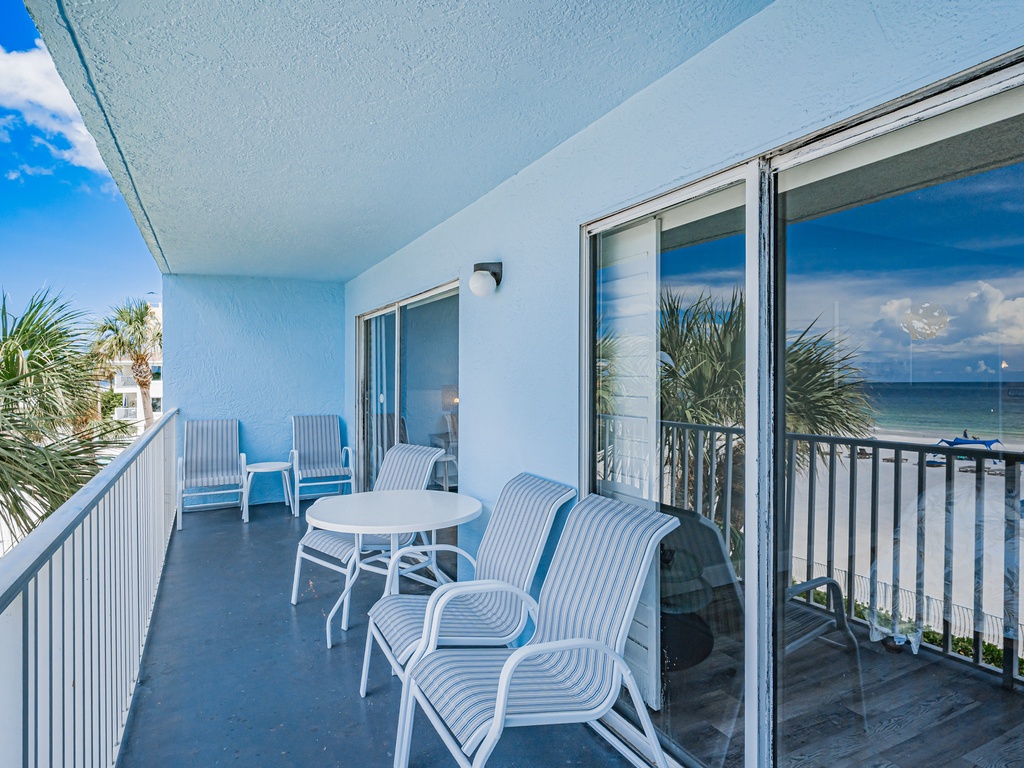JC Resorts Sand Dollar 203 Balcony Indian Shores-9(2048 Pixels)9