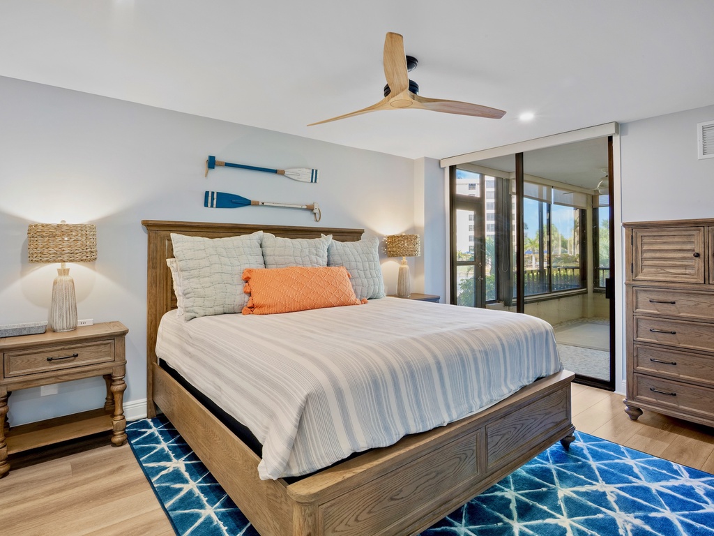 Gulf and Bay Club B110 by Tropical Sands Accommodations