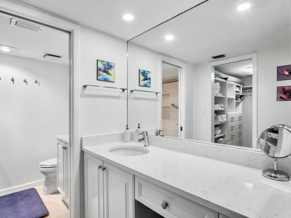 Gulf and Bay Club Unit B408 by Tropical Sands Accommodations
