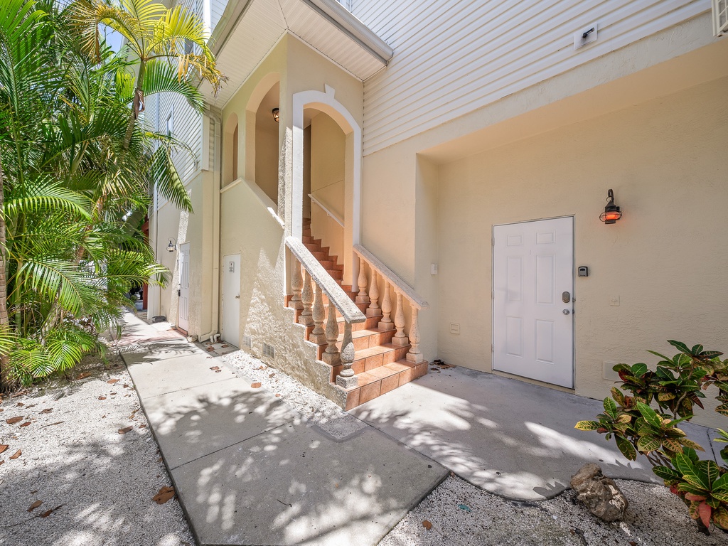 Inviting entryway to the home