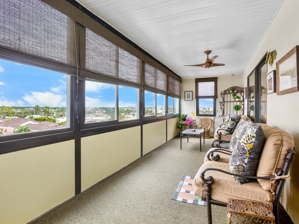 Screened lanai